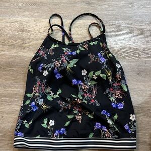 Women’s bathing suit top